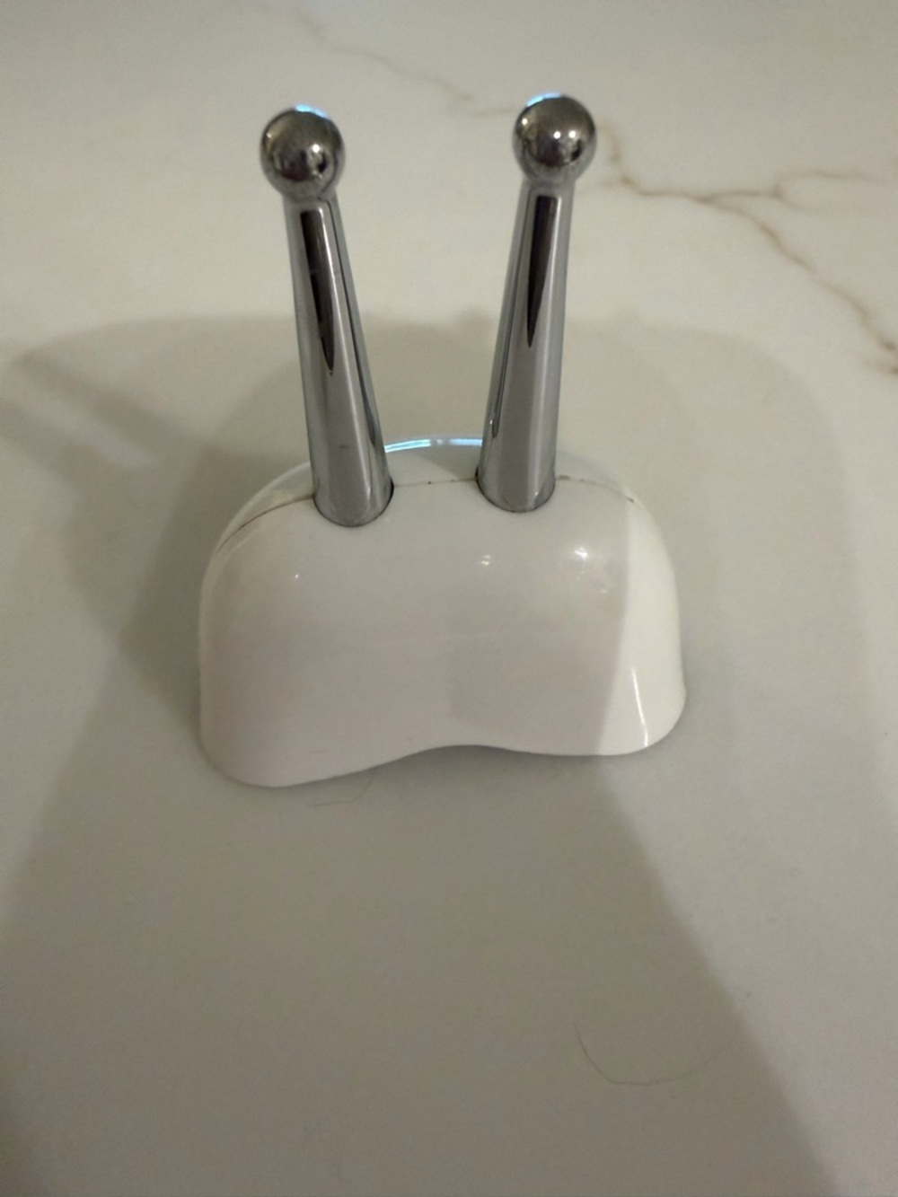 NuFace White Microcurrent Facial Probes with Silver Rods